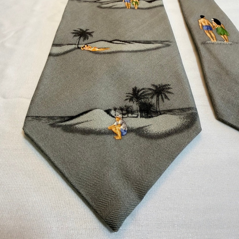 Tommy Bahama Tie Mens OS Tropical Beach Hula Silk Grey Herringbone Vintage USA